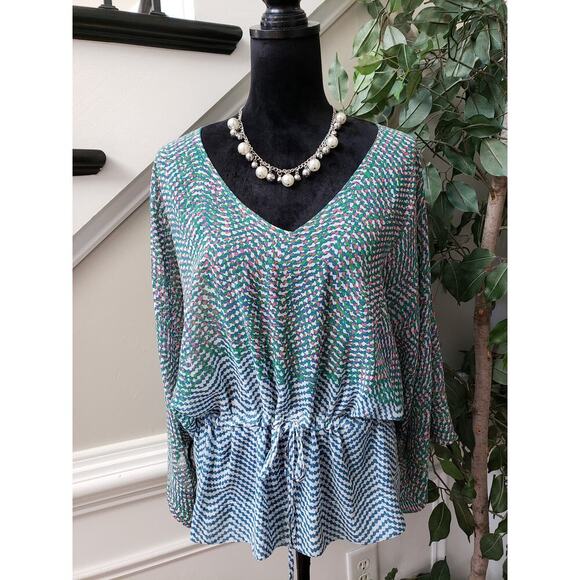CAbi Tunic Top Womens Medium Multi Printed Arts Sheer Kimono Sleeve Tie Waisted - Picture 1 of 12